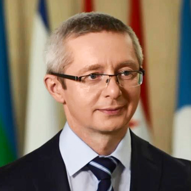 kazakovcev-oleg.jpg